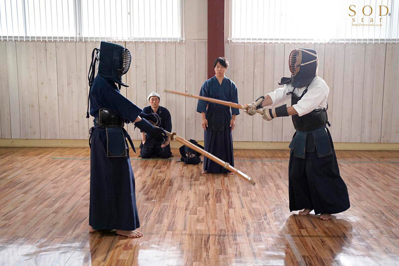 Nữ Chủ Tịch Câu Lạc Bộ Tận Tụy Với Kendo Bị Buộc Phải Khuất Phục Trước Tên Phản Loạn